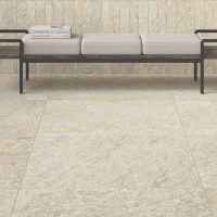 Gresie cu aspect de piatra, dimensiune 60x120 cm. Producator Unicom Starker.